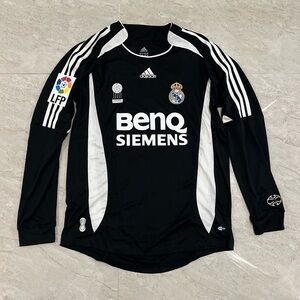 Real Madrid 06/07 Away long sleeve - Beckham #23 US SIZE MEDIUM